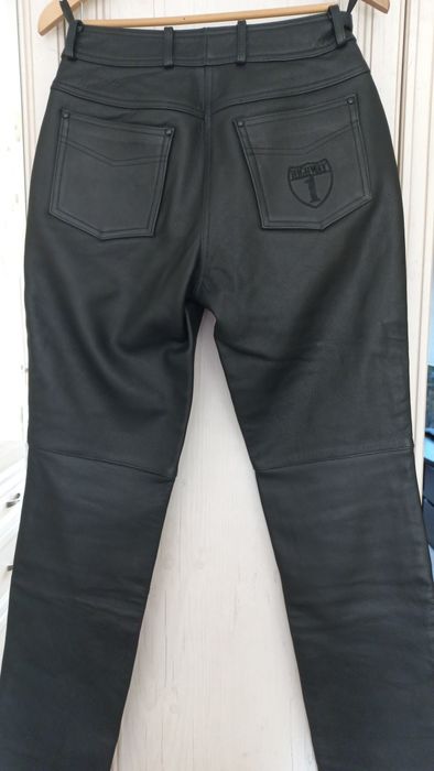 Продам Брюки кожаные