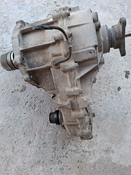 Редуктор для BMW X5 *Сломанный*