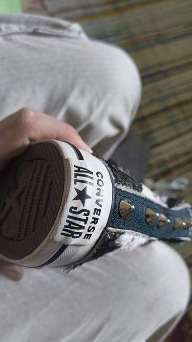 EDITIE LIMITATA Cconverse și DRESSED din piele de vita