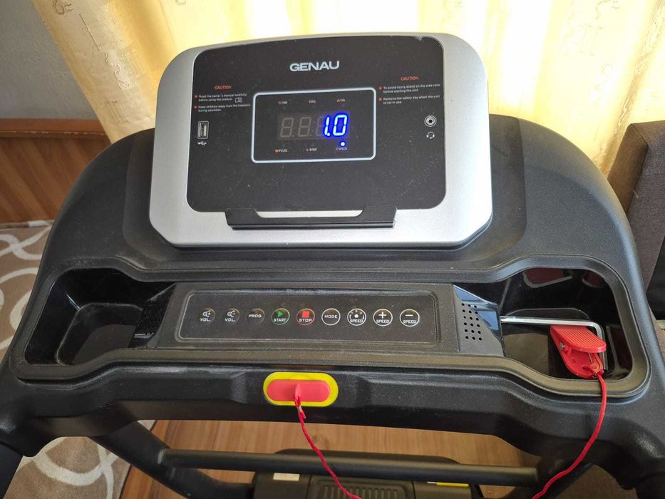Беговая дорожка Genau