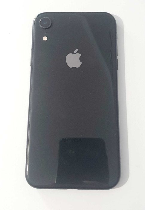 Продам iPhone XR