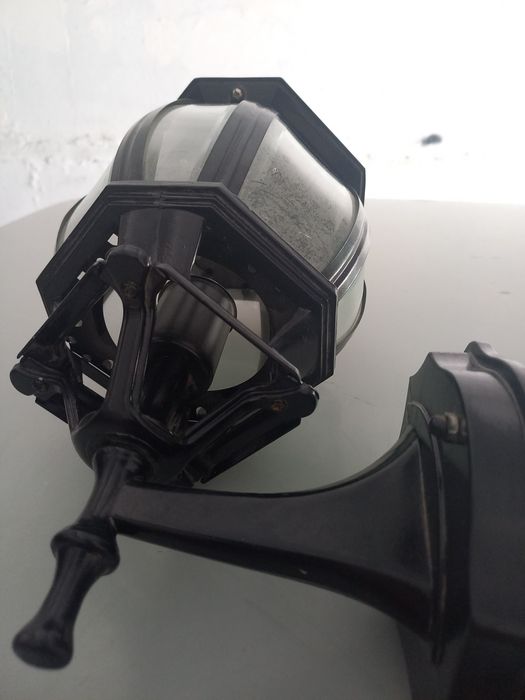 Настенные светильники