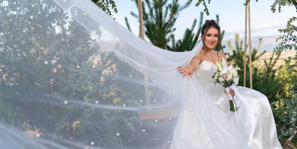 Уникална 2-в-1 булчинска рокля + ПОДАРЪК