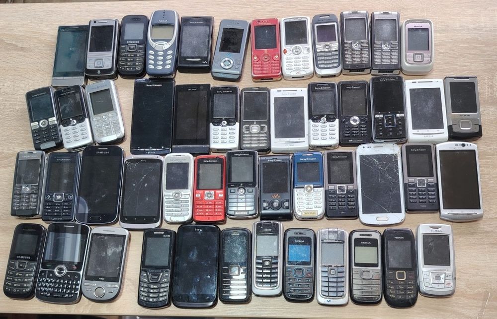 Telefoane cu butoane