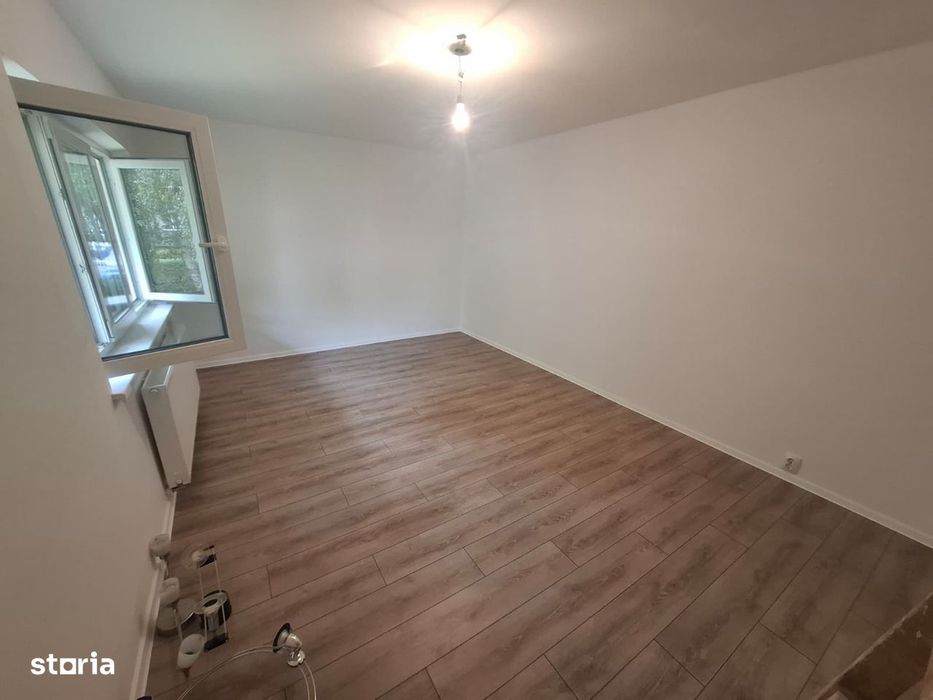 Str. Macului (zona Carrefour)–ap. 2 camere, decomandat, recent finisat — fotografia 3