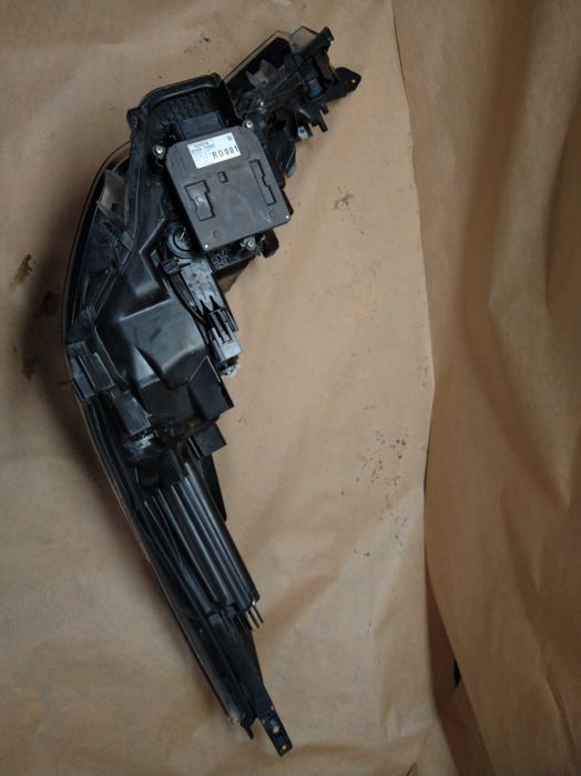 Фар десен Toyota CH-R 2023 Full LED