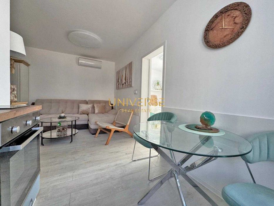 Продава се Двустаен апартамент в Свети Влас - 48 кв.м за 1750 €/кв.м - Снимка #2