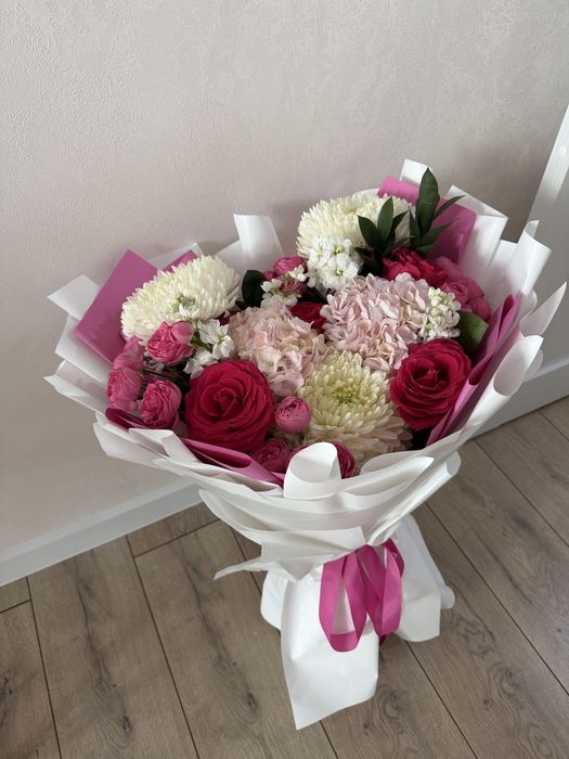 Цветы свежие большой букет