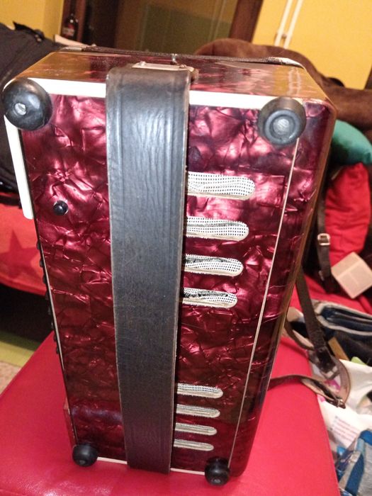 Vând Acordeon copii Weltmeister