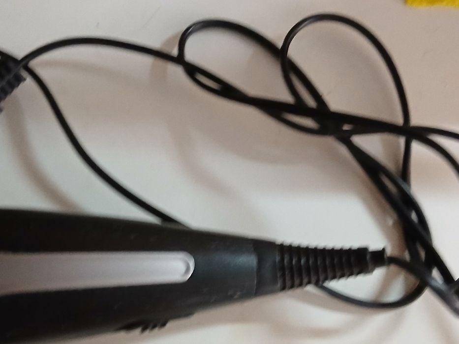 Машинка для стрижки волос и бороды.ы