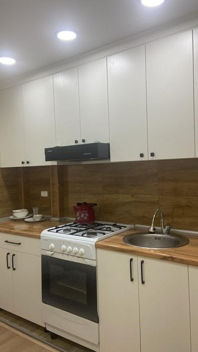 2 комнатная квартира в 11 мкр