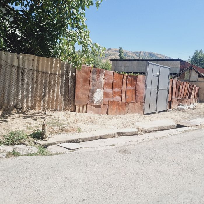 Xumson dacha sotiladi 12 so'tu