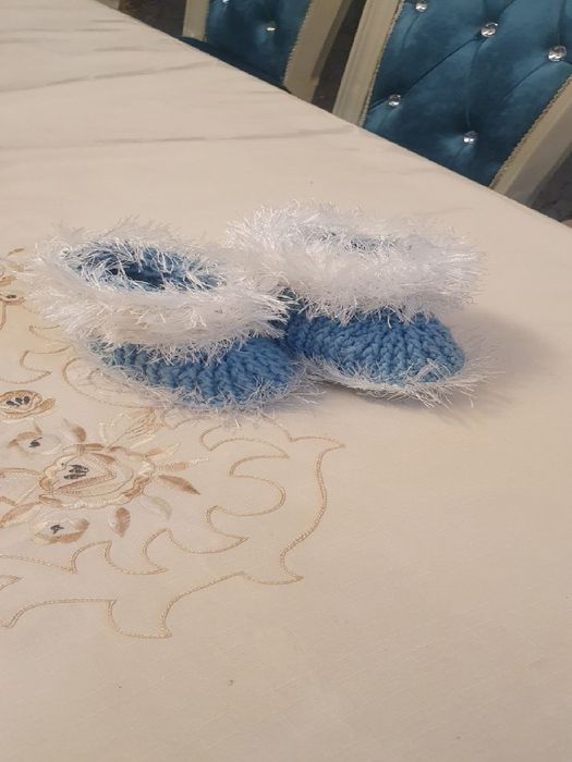 Toʻqilgan shapka va pinetkalar