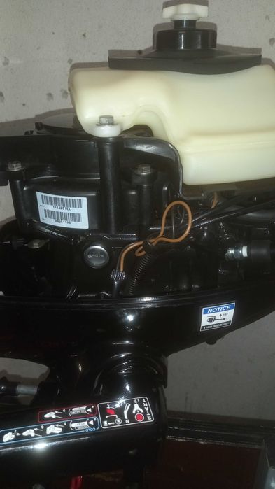 Извънбордов двигател MERCURY  3,5кс къс ботуш