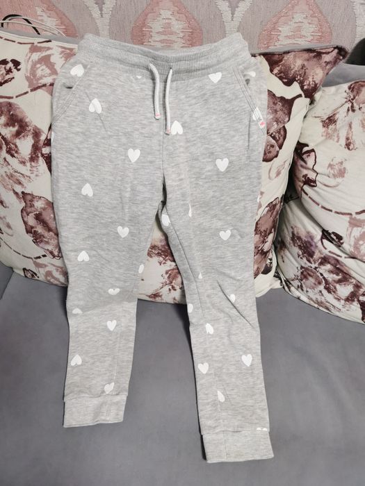 Дрешки за момиче