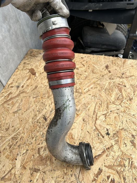 Маркуч турбо-кулер БМВ Х5 Е70 bmw x5 e70