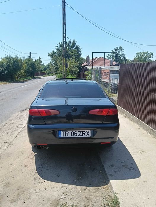 Vând sau schimb  Alfa Romeo 166