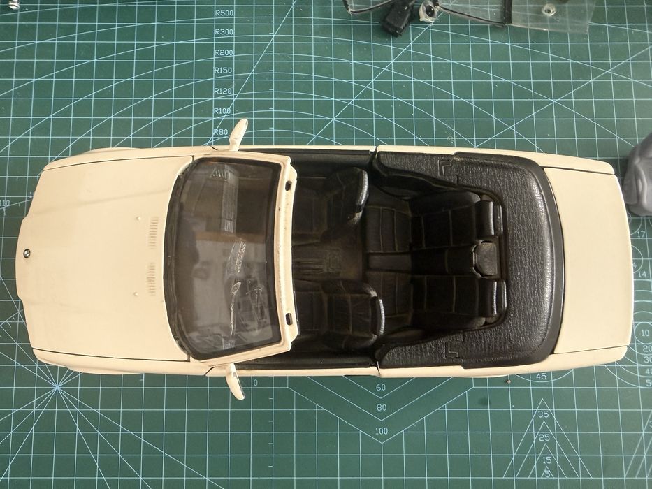 Macheta bmw 1.18