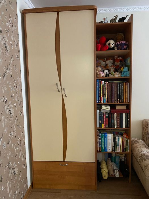 Стол ученический угловой