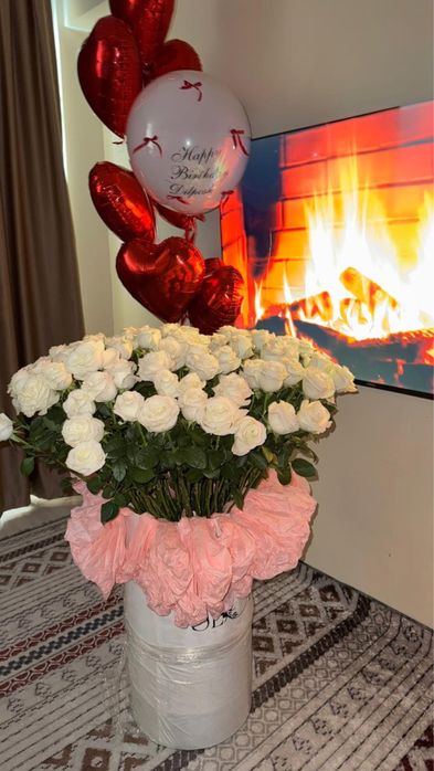 Цветы розы срочно 101 штук