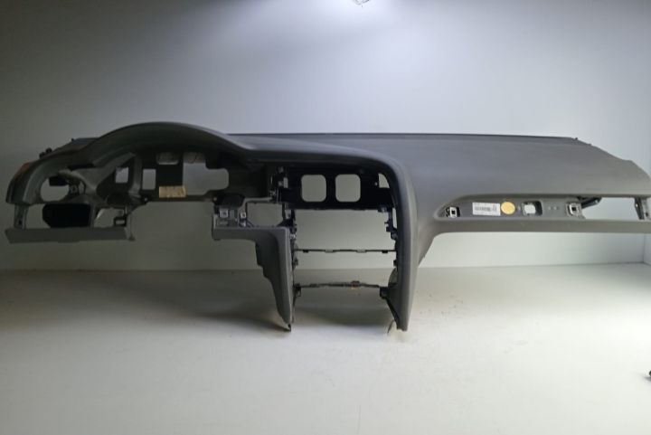Plansa bord   4F1857069A Audi A6 4F/C6