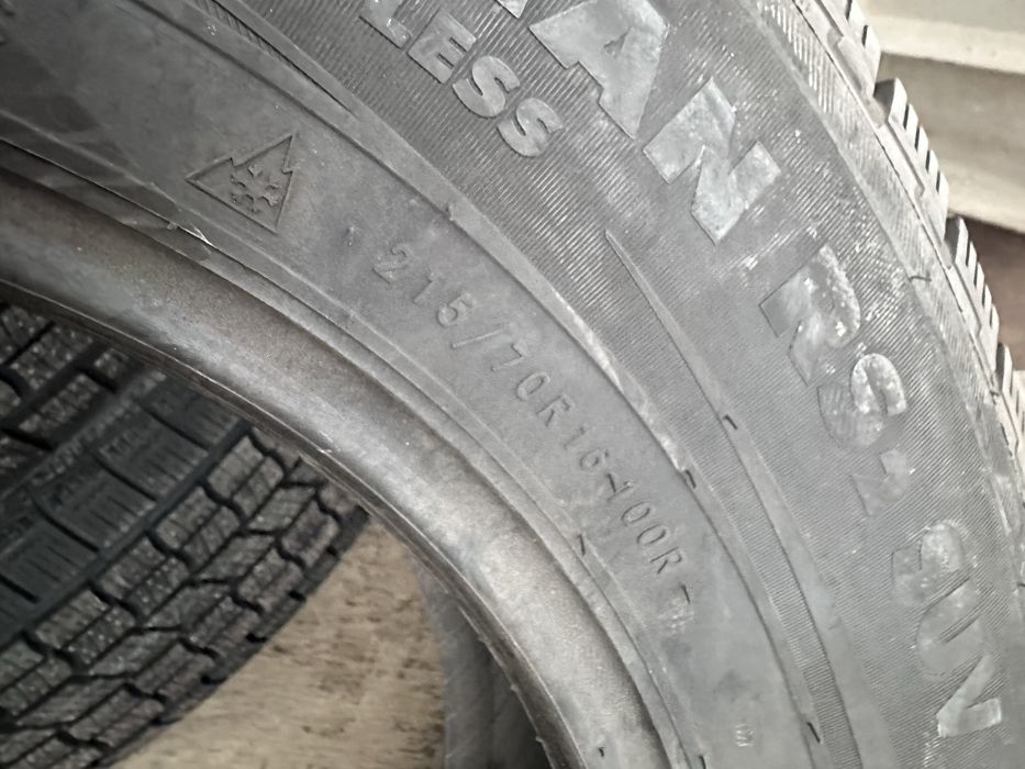 215/70R16 (4шт) nokian