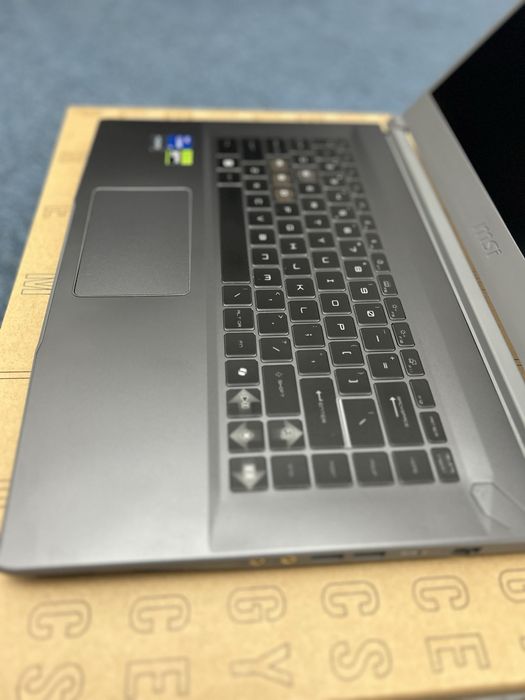 Laptop Gaming Msi Thin 15