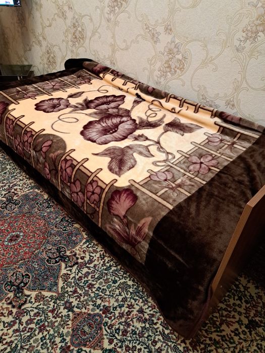 Продаётся Плед-одеяло.  Новое.