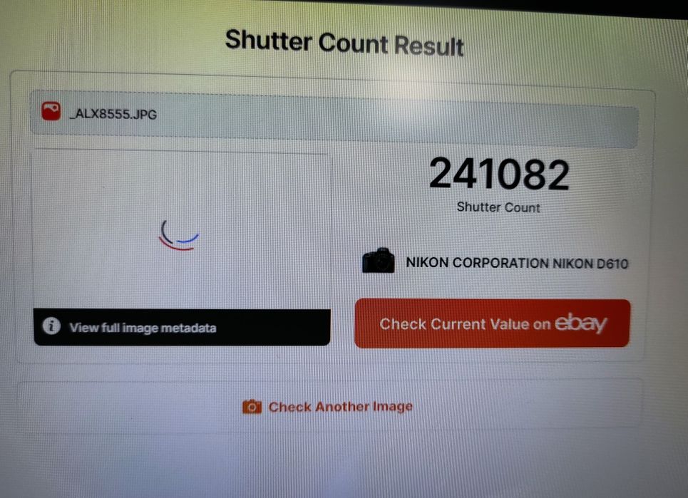 Nikon D610 body + батарейный блок