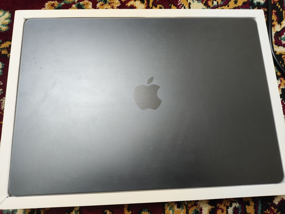 MacBook air m3 15-inch