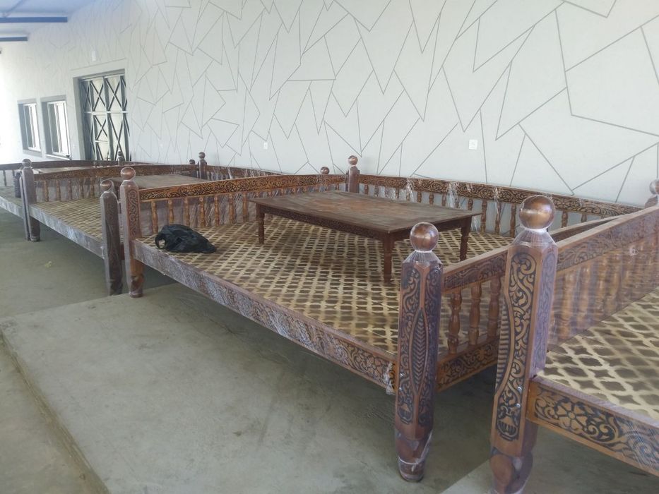 Suri Tapchan kiravat surilar