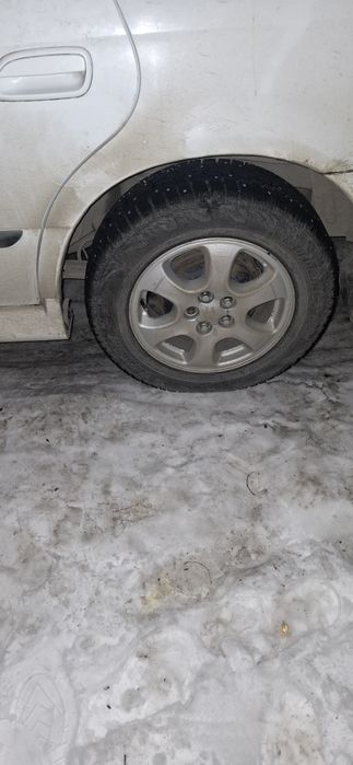 Резину  Кардиант новую