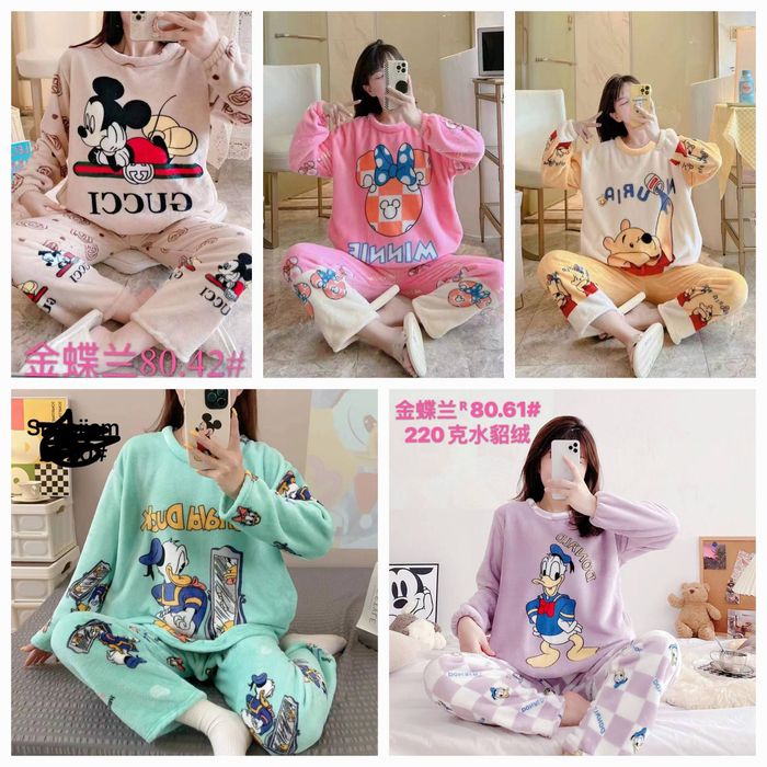 Пижама плюшевая Пекин скидка