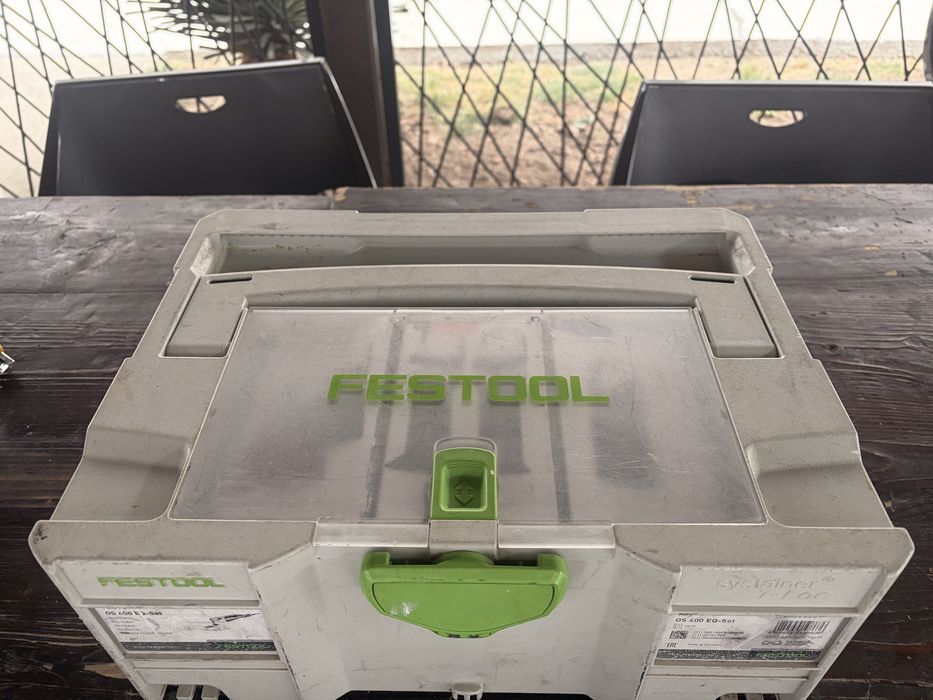 Продавам festool os 400 EQ -Set