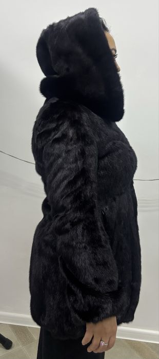 продам норковую шубу