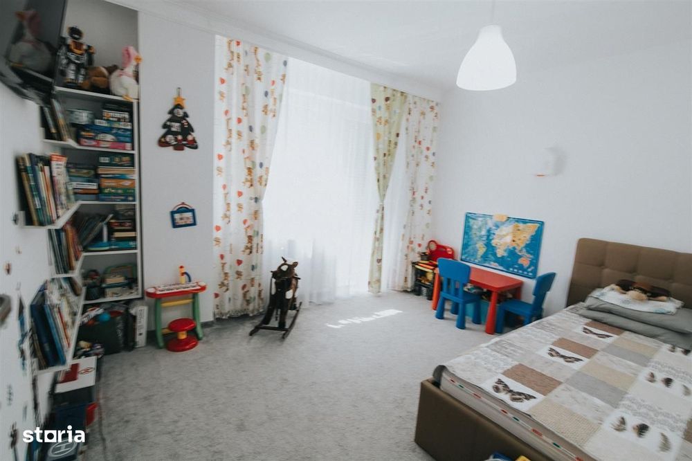 Apartament 3 camere, 76 mp, 2 balcoane, garaj subteran – Turnișor