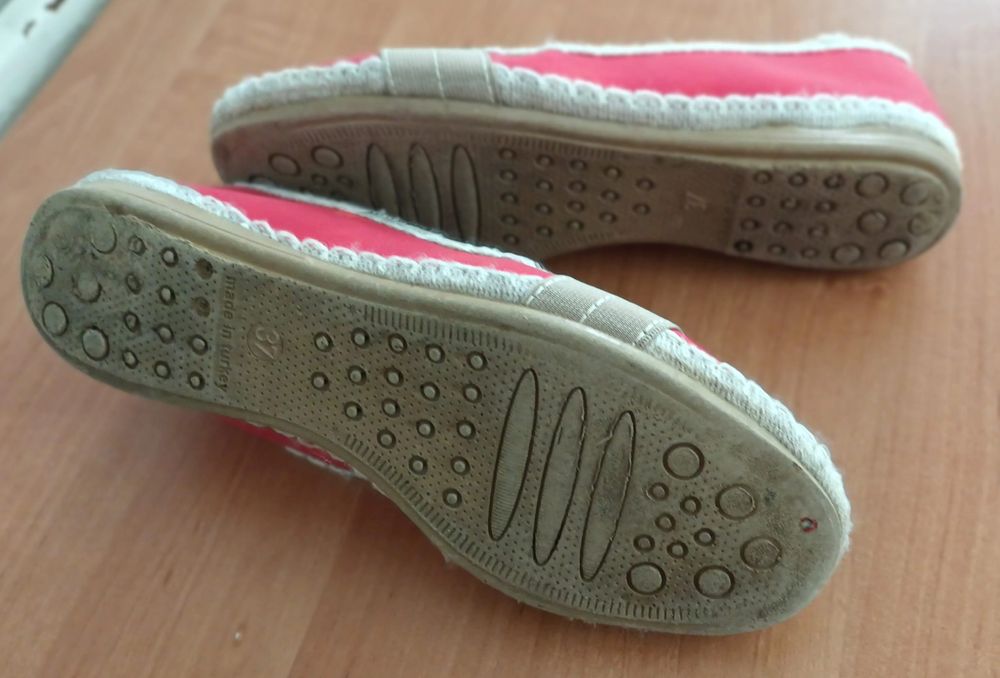 Еспадрили номер 37