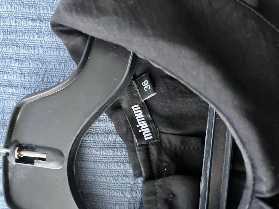 Дамска черна риза