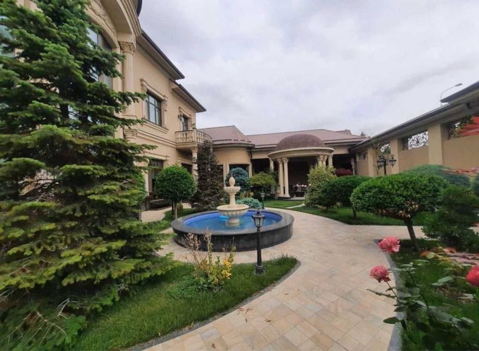 Продается Евро дом вдоль дороги под офис