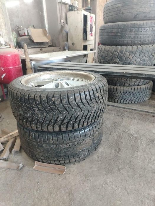 Титанка покрышка