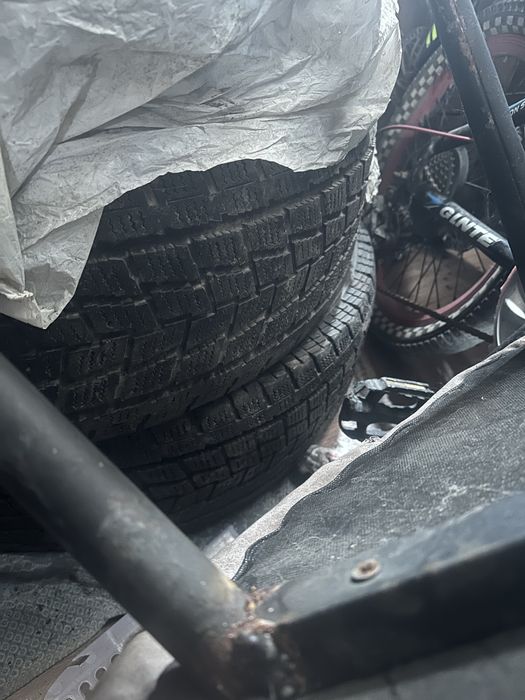 Продам зимнее шины