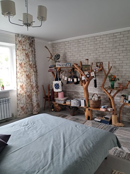 Продам уютный дом у леса ,