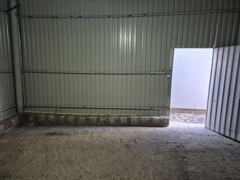 Închiriez garaj în Arad zonă centrală,