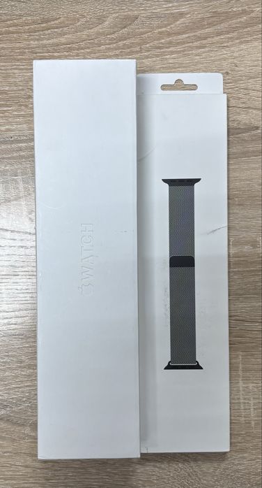 Apple Watch Series 5 44 мм GPS +