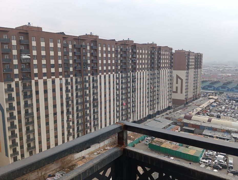 Сдаётся квартира рядом с базаром Урикзор