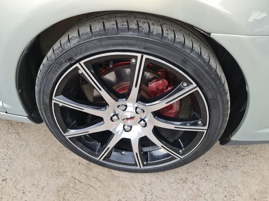 Dezmembrez Toyota Avensis T25  2008