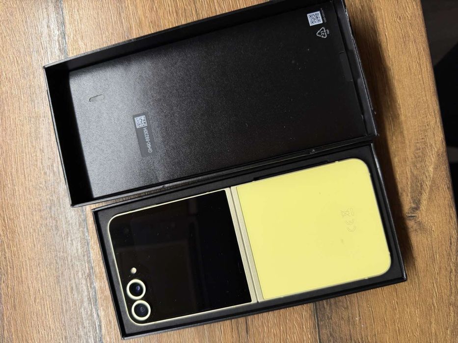 Samsung galaxy Z flip 6