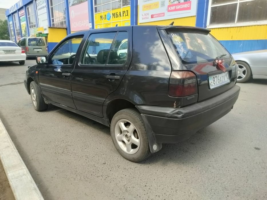Продам гольф 3 1.6