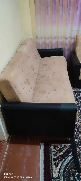 Диван сотилади советский раскладной!