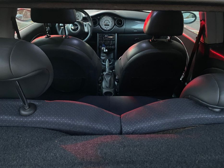 Mini one sport  1,6 benzină